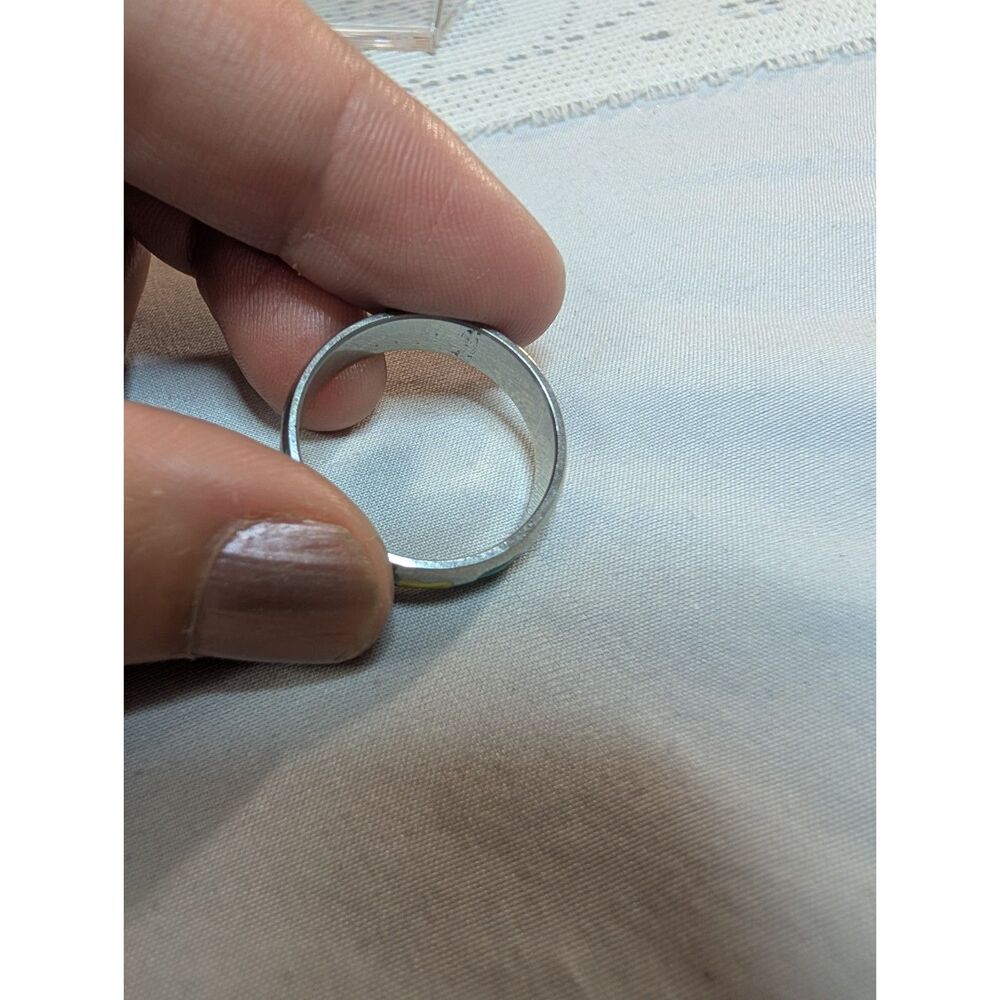 Silver Stainless Steel Rainbow Heart Ring Size 11 Cute Everyday Band - Picture 6 of 8